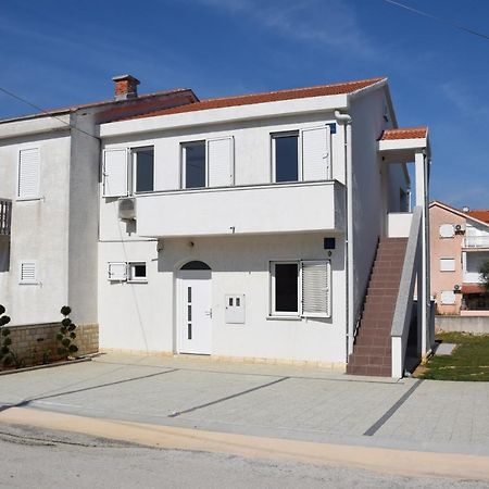 Apartment Bogdan 2 Povljana Exterior photo